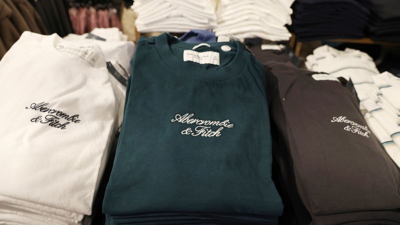 Abercrombie & Fitch shares rise 30% on stellar earnings report