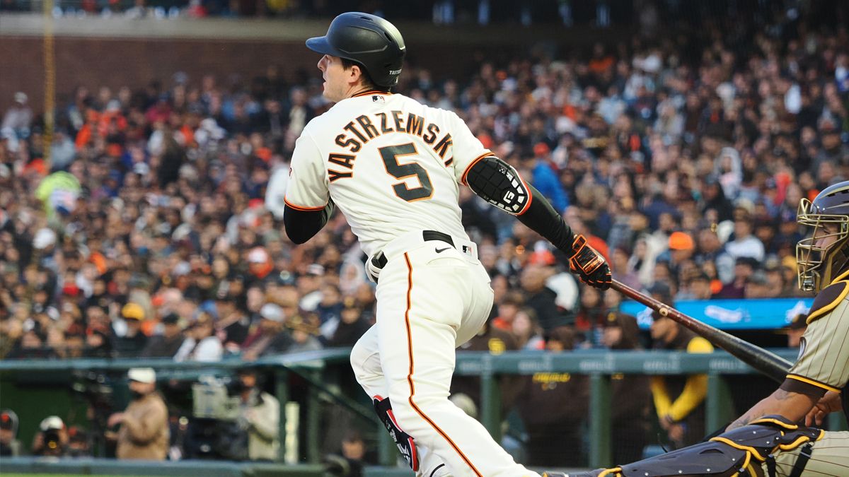 Yastrzemski's IL stint comes at unfortunate time for him, Giants