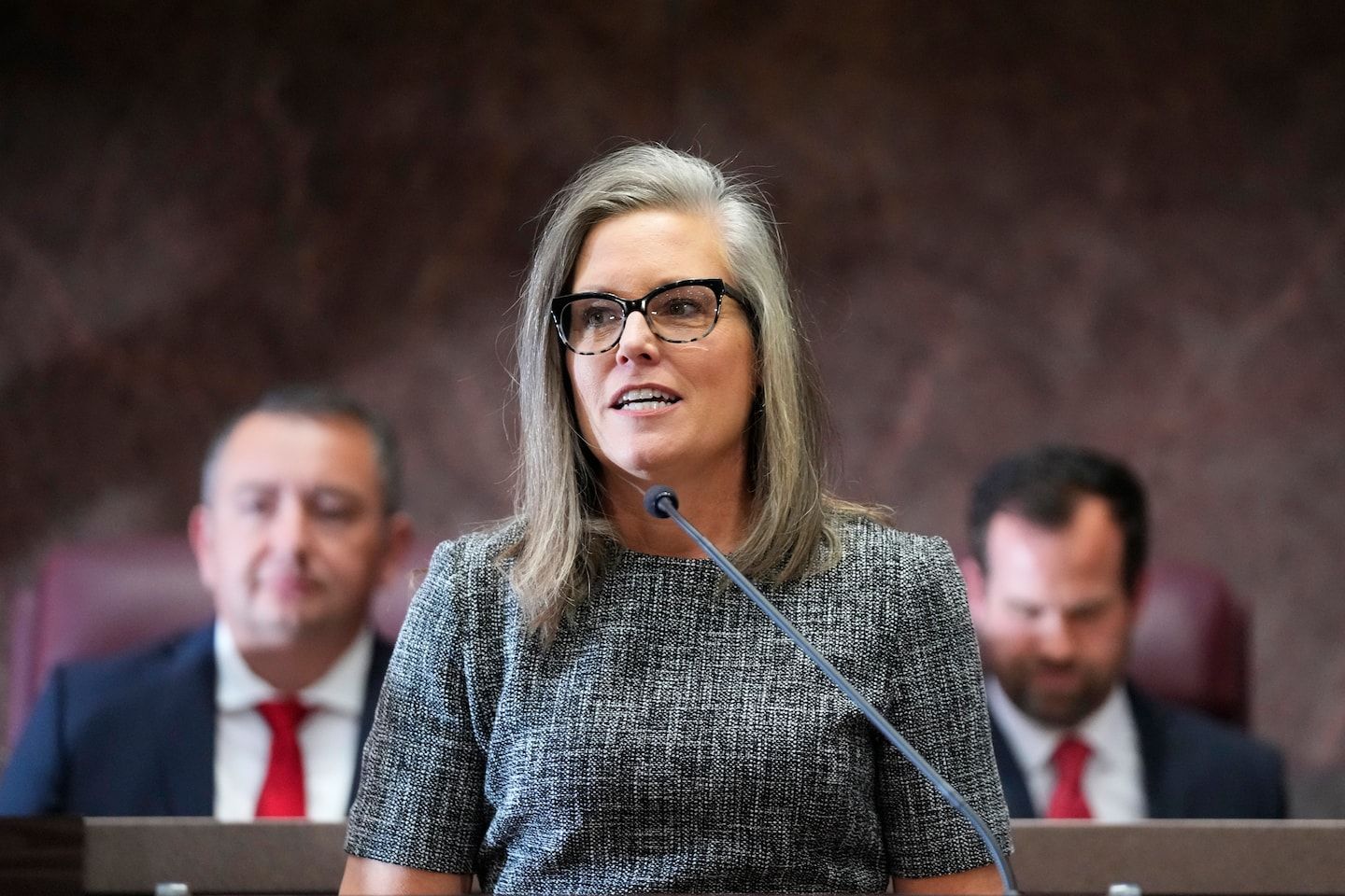 Arizona governor signs order to prevent criminalization of abortion