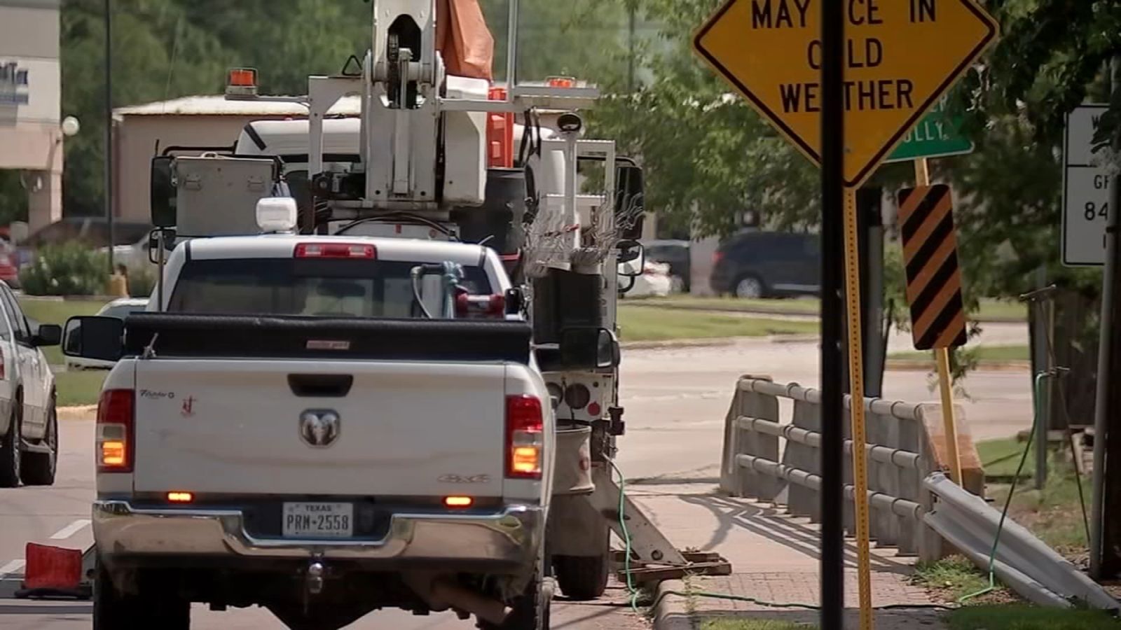 Customers expected to have power fully restored on Sunday after Wednesday's storms, CenterPoint says