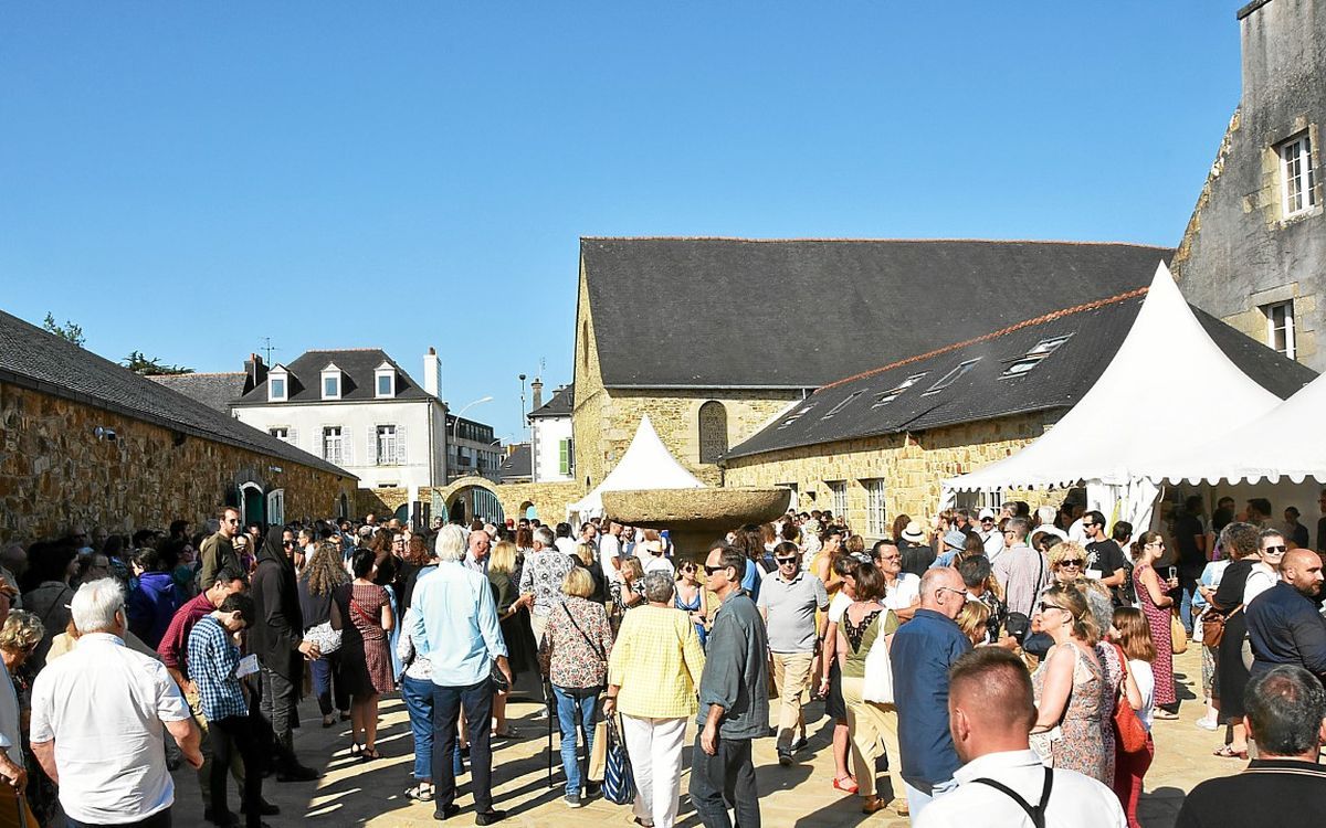 À Landerneau, une foule record pour l’inauguration de l’exposition Tolkien