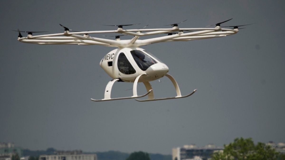 Lean Green Flying Machines Take Wing in Paris, Heralding Transport Revolution