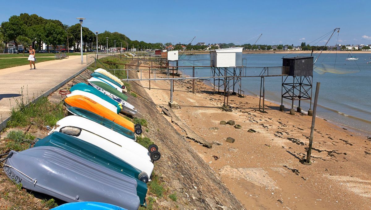 Saint-Nazaire : alerte à la pollution de l'eau sur deux plages, la pêche et la baignade interdites