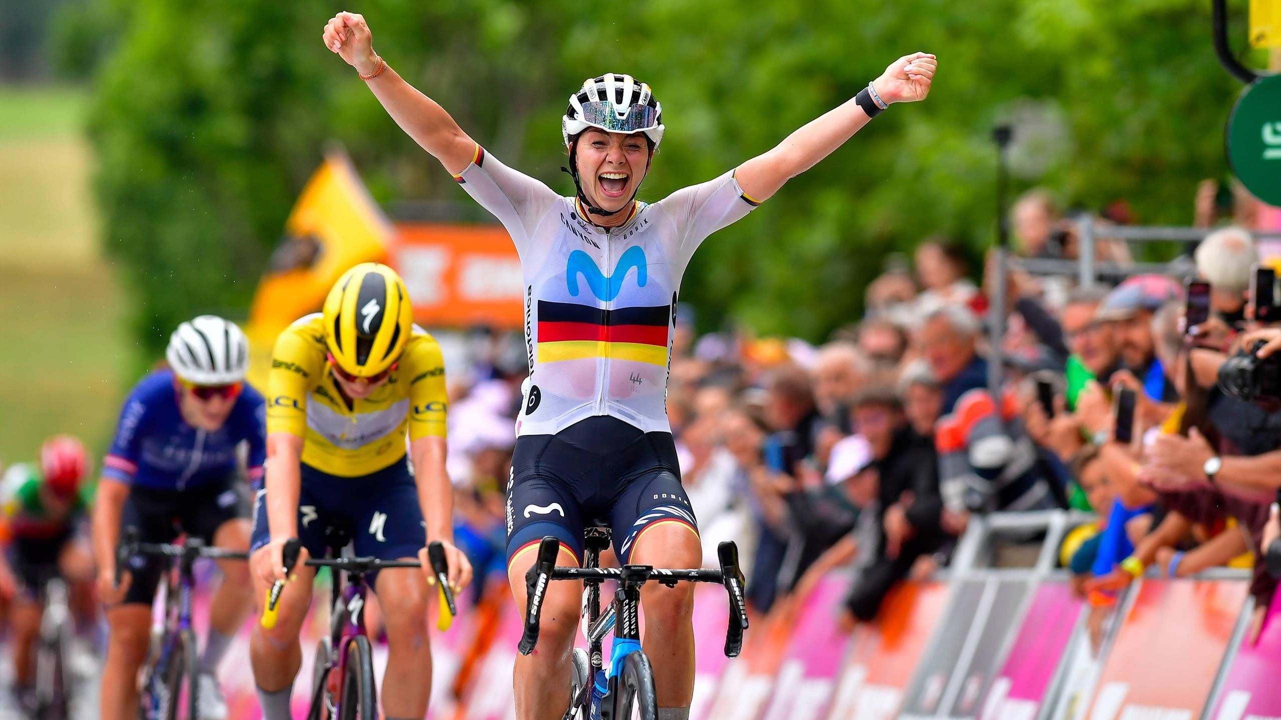 Liane Lippert remporte la 2e étape entre Clermont-Ferrand et Mauriac