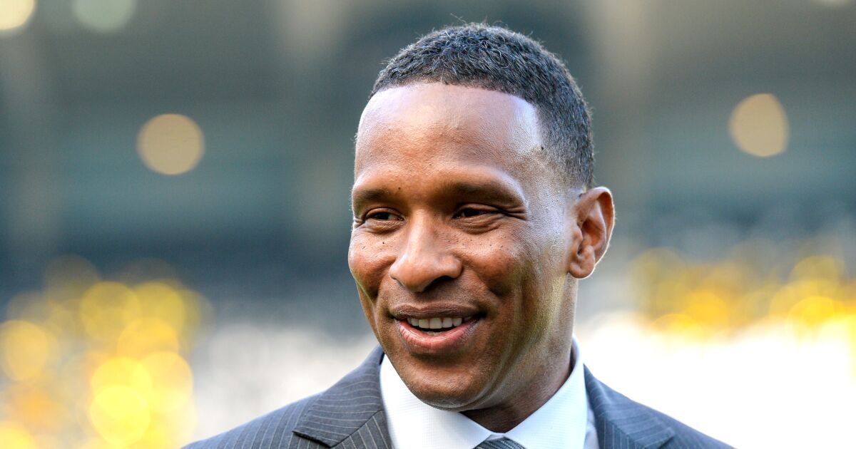 ESPN's Shaka Hislop 'doing fine' after collapsing at Rose Bowl