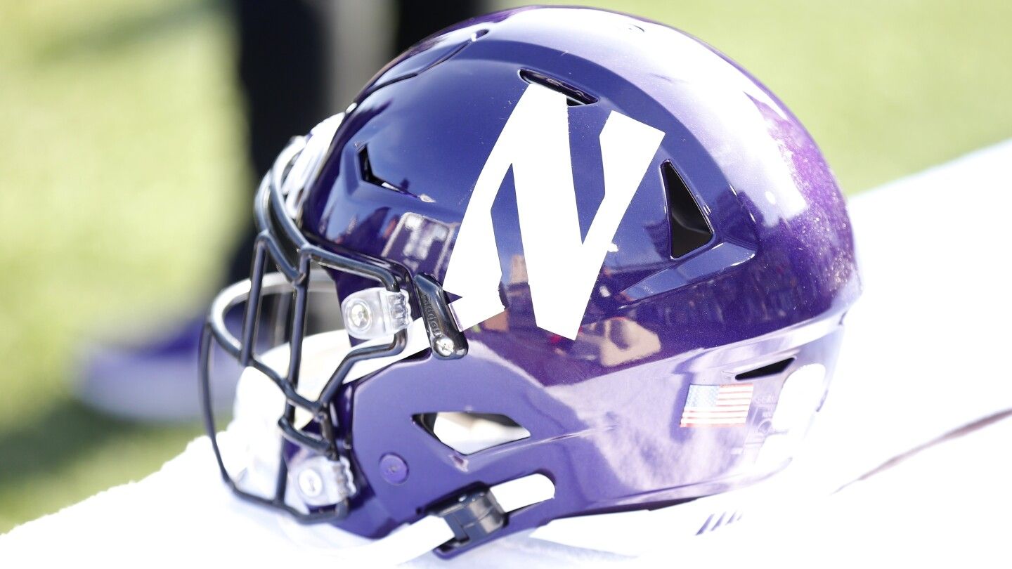 Former QB Lloyd Yates sues Northwestern over hazing