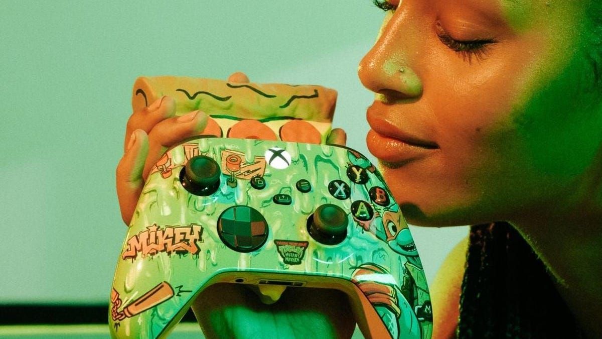 TMNT Xbox Controller Smells Like Actual Pizza