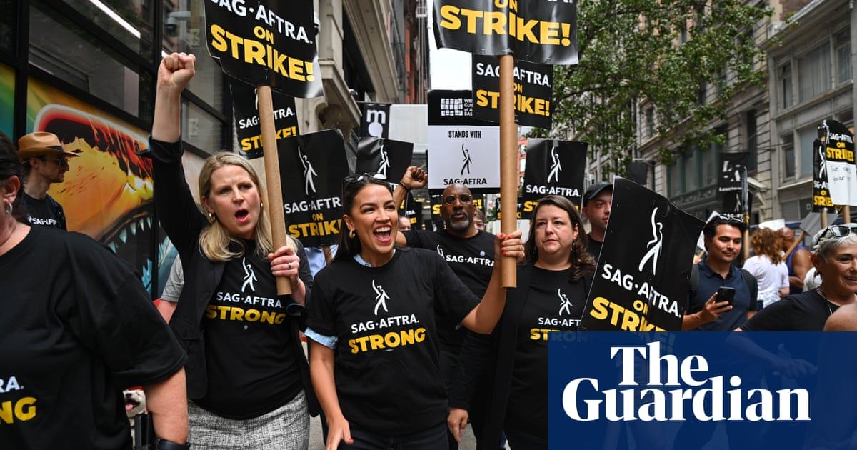 AOC joins Hollywood picket line in New York: ‘Solidarity is stronger than greed’