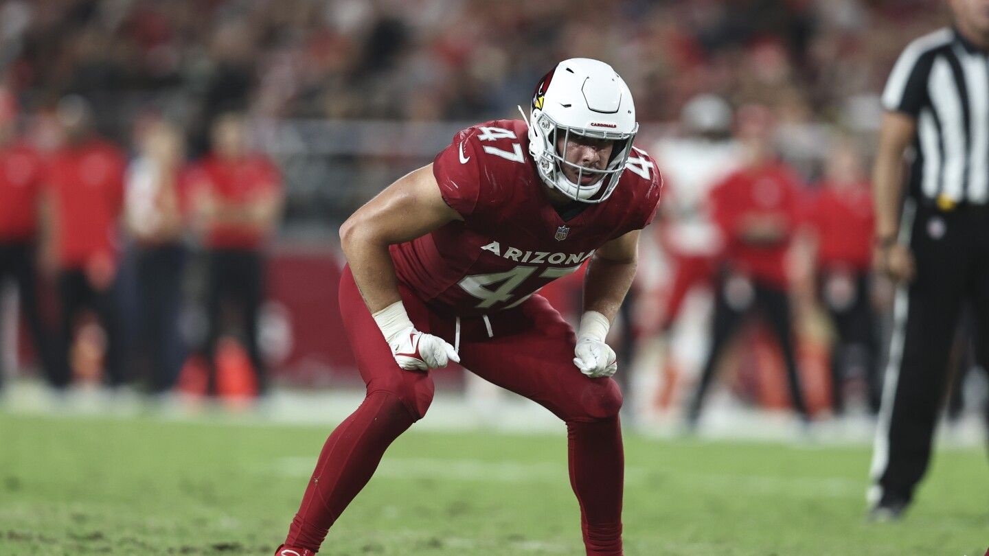 Cardinals sign Blake Whiteheart from practice squad to take Zach Ertz's roster spot