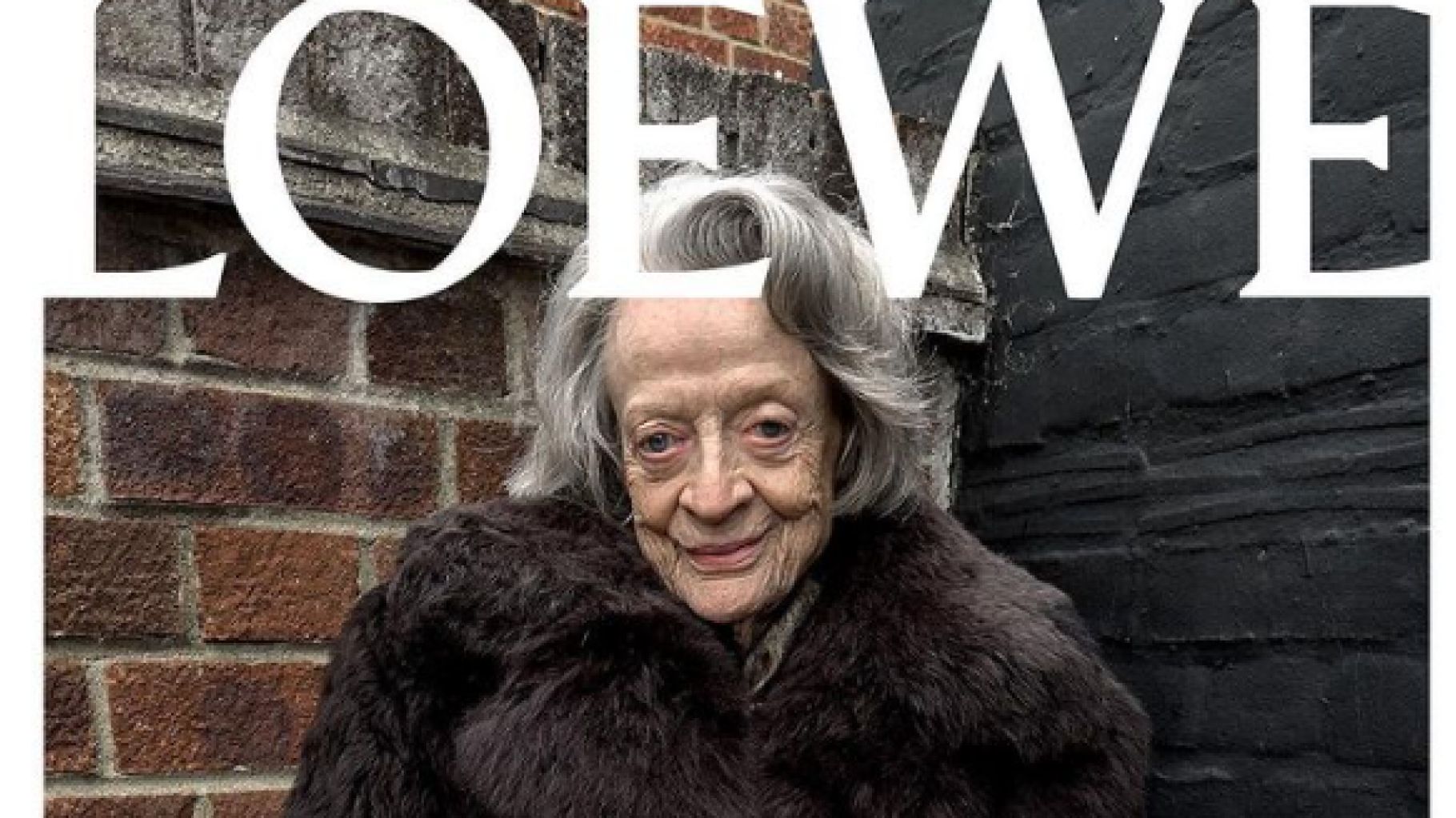 Maggie Smith nouvelle égérie de Loewe à 88 ans