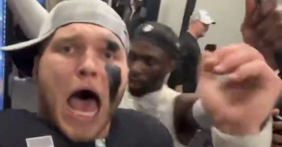 VIDEOS: Detroit Lions locker room celebration after NFC North win