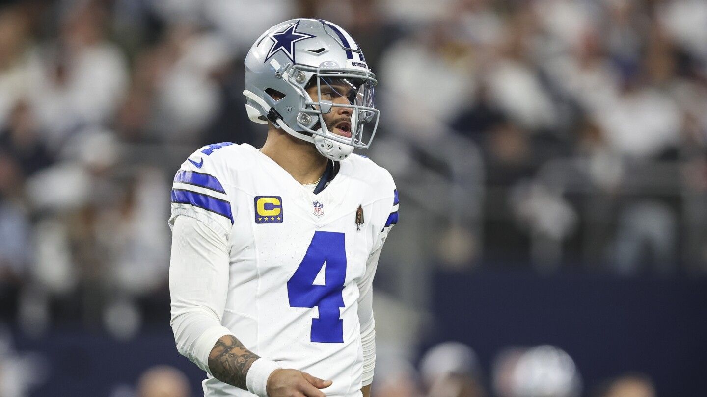 Jerry Jones insists he believes in Dak Prescott, but QB's long-term future in doubt