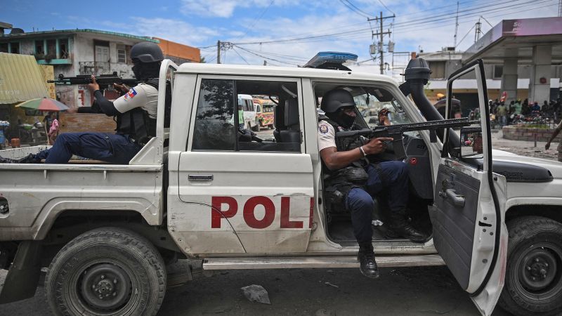 Haiti: Suspected gang members attacked and killed by crowd in Port-au-Prince