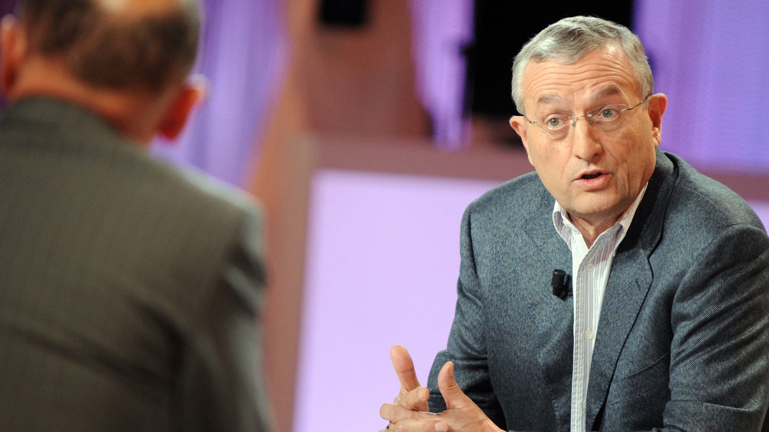 François Léotard, ancien ministre de la Défense et de la Culture, est mort à l'âge de 81 ans, annonce Emmanuel Macron