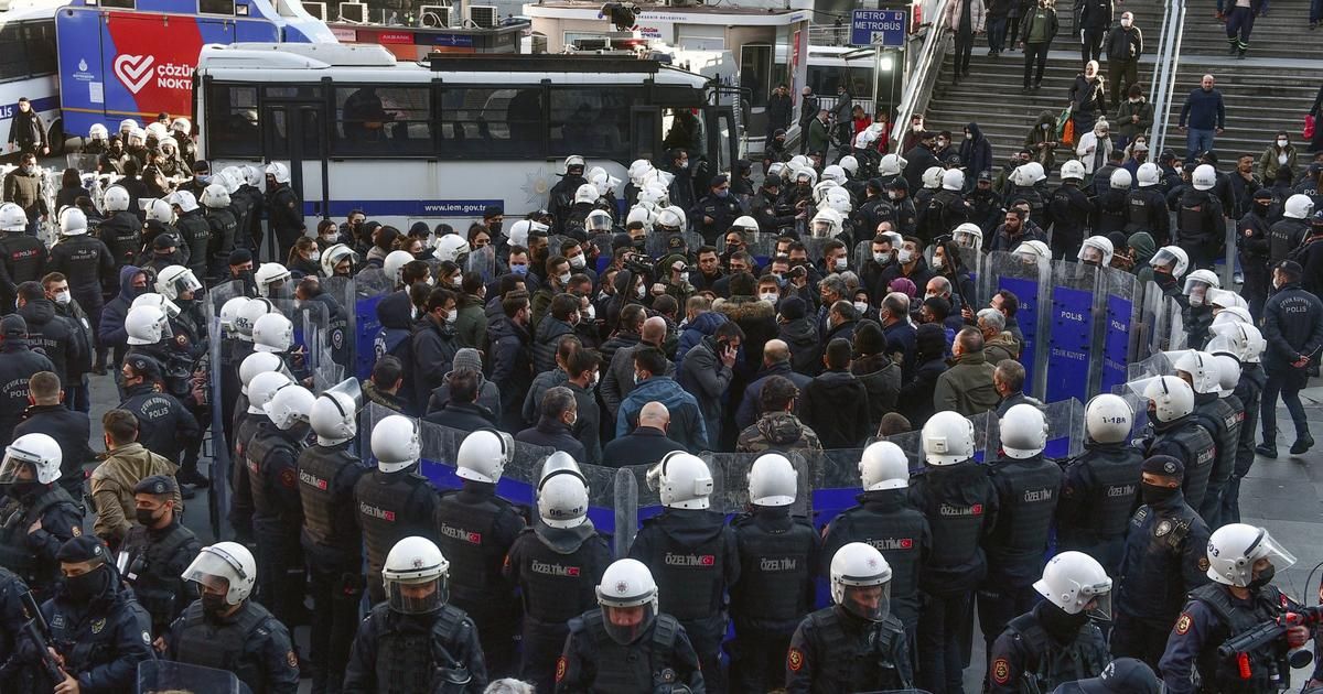 Turquie : plus d'une centaine d'arrestations pour "terrorisme"