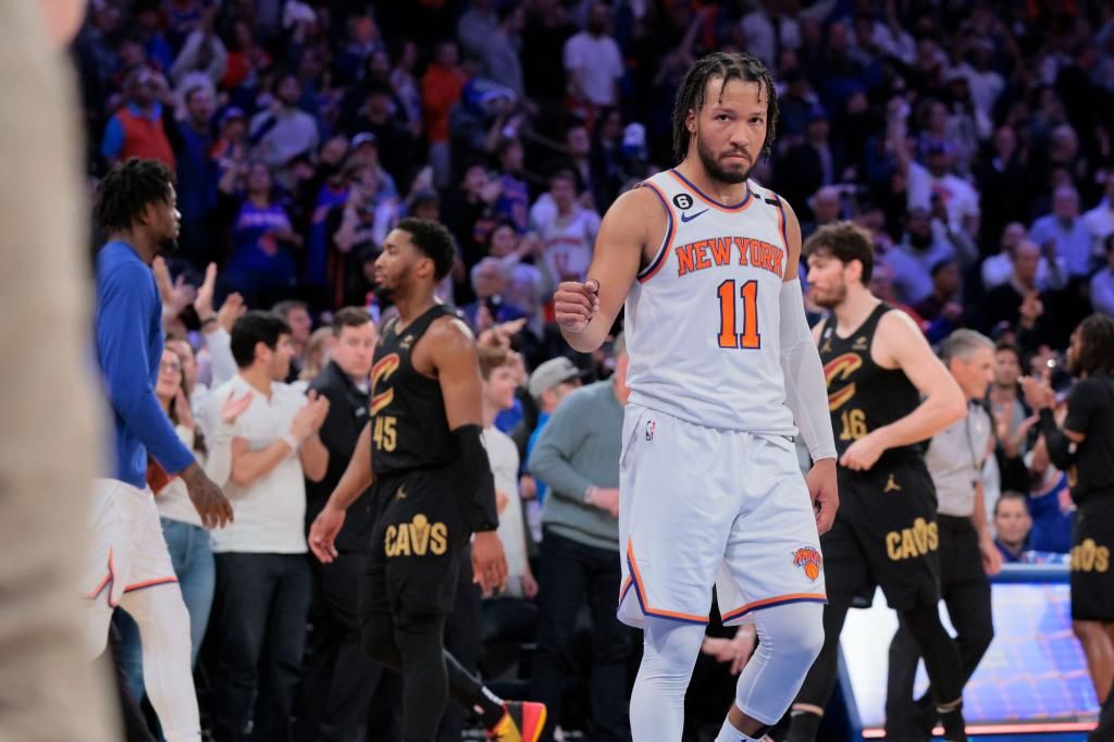 Knicks aren't buying into history with Cavaliers on ropes