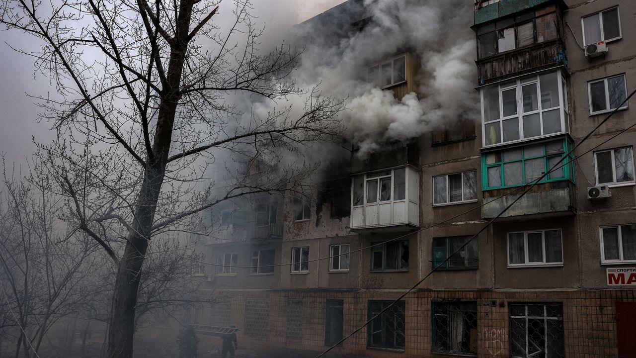 EN DIRECT - Ukraine : un mort et dix blessés dans une frappe contre un musée près de Kharkiv