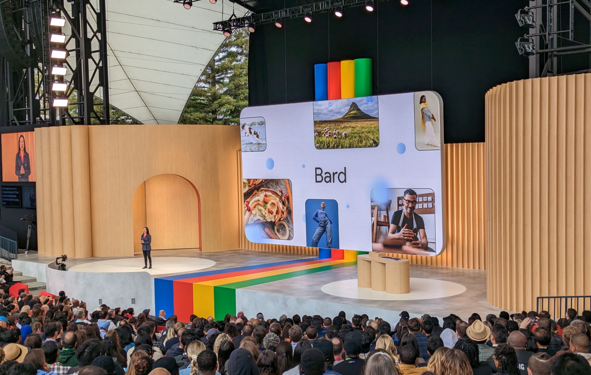 Google Bard va plus loin que ChatGPT et Bing Chat : il peut afficher des images