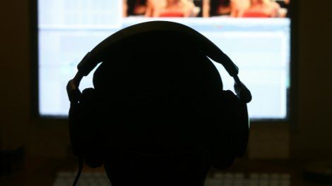 Les mineurs fréquentent de plus en plus les sites pornographiques, selon une étude