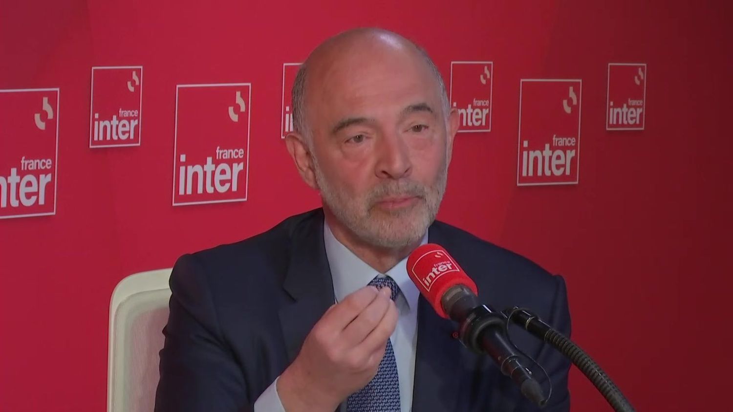 Moins de bovins en France : Pierre Moscovici veut "rencontrer les responsables du monde agricole" après un rapport polémique de la Cour des comptes