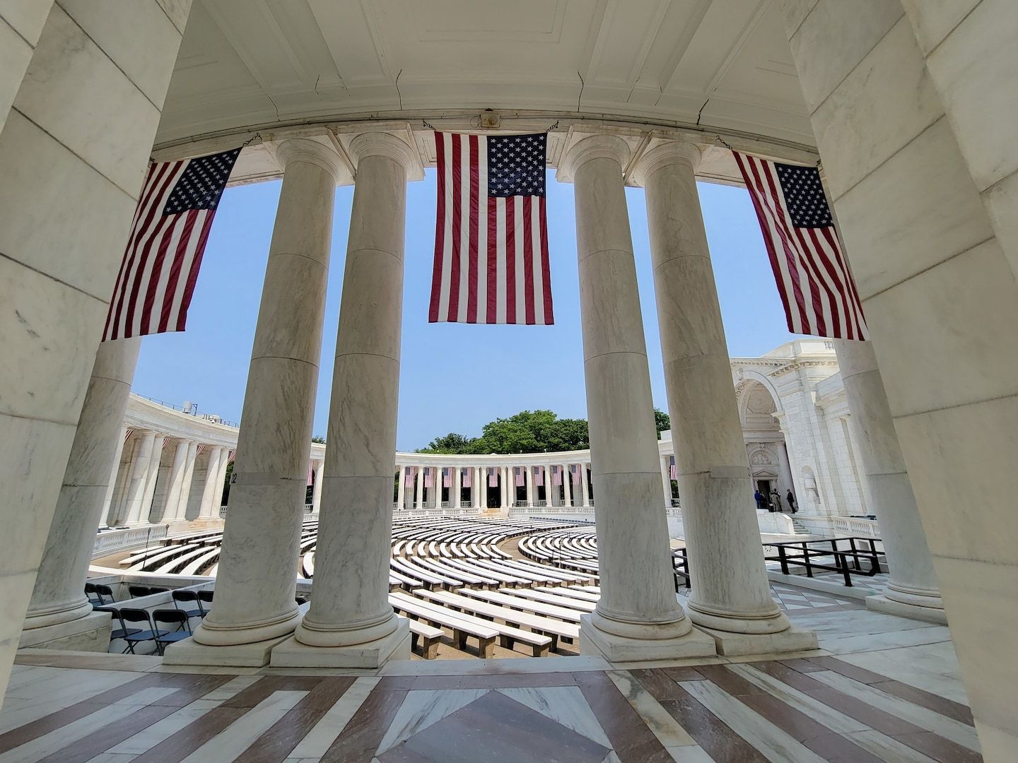 D.C.-area forecast: Delightfully sunny and cool before holiday weekend shower chances