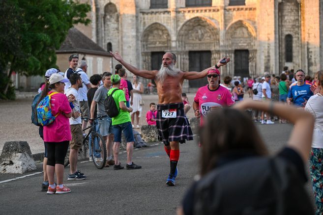 Retour en images sur les Foulées roses et les Foulées de la cathédrale de Chartres