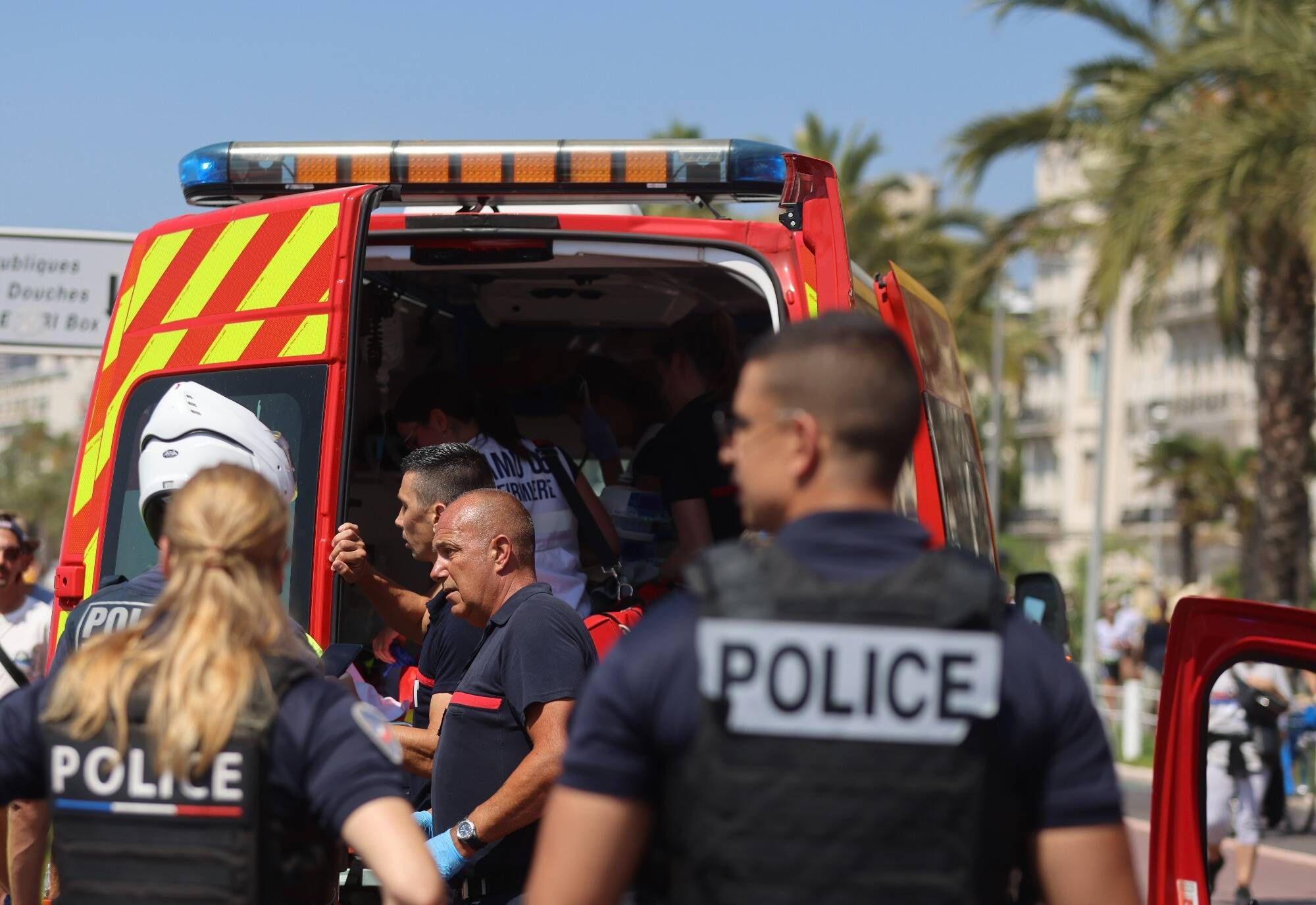 Une septuagénaire et un participant de l'Ironman de Nice victimes d'un arrêt cardiaque ce dimanche matin