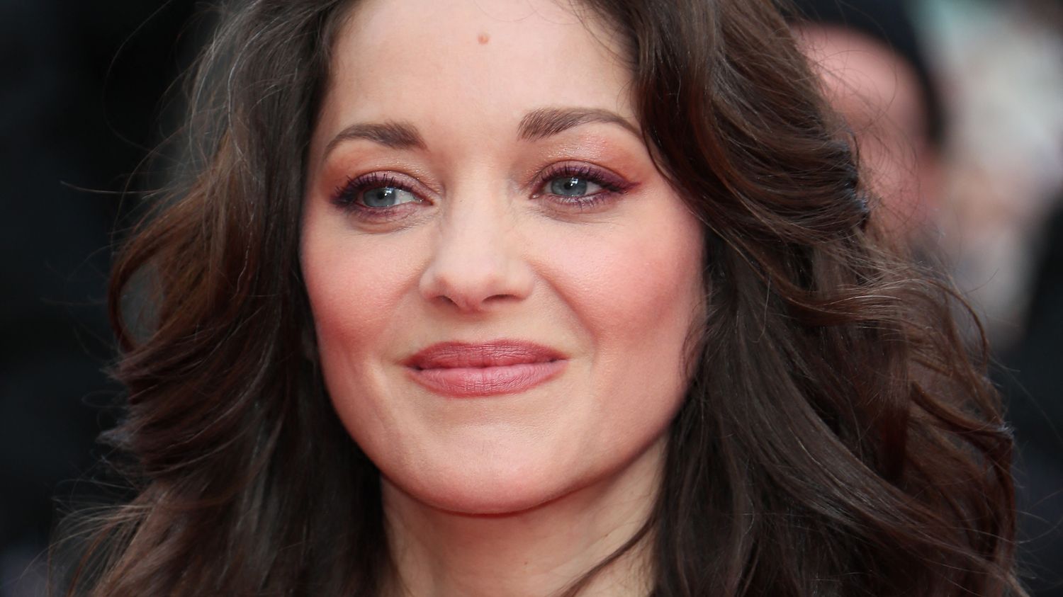 Marion Cotillard apporte son "soutien absolu" aux Soulèvements de la Terre, dissous par le gouvernement