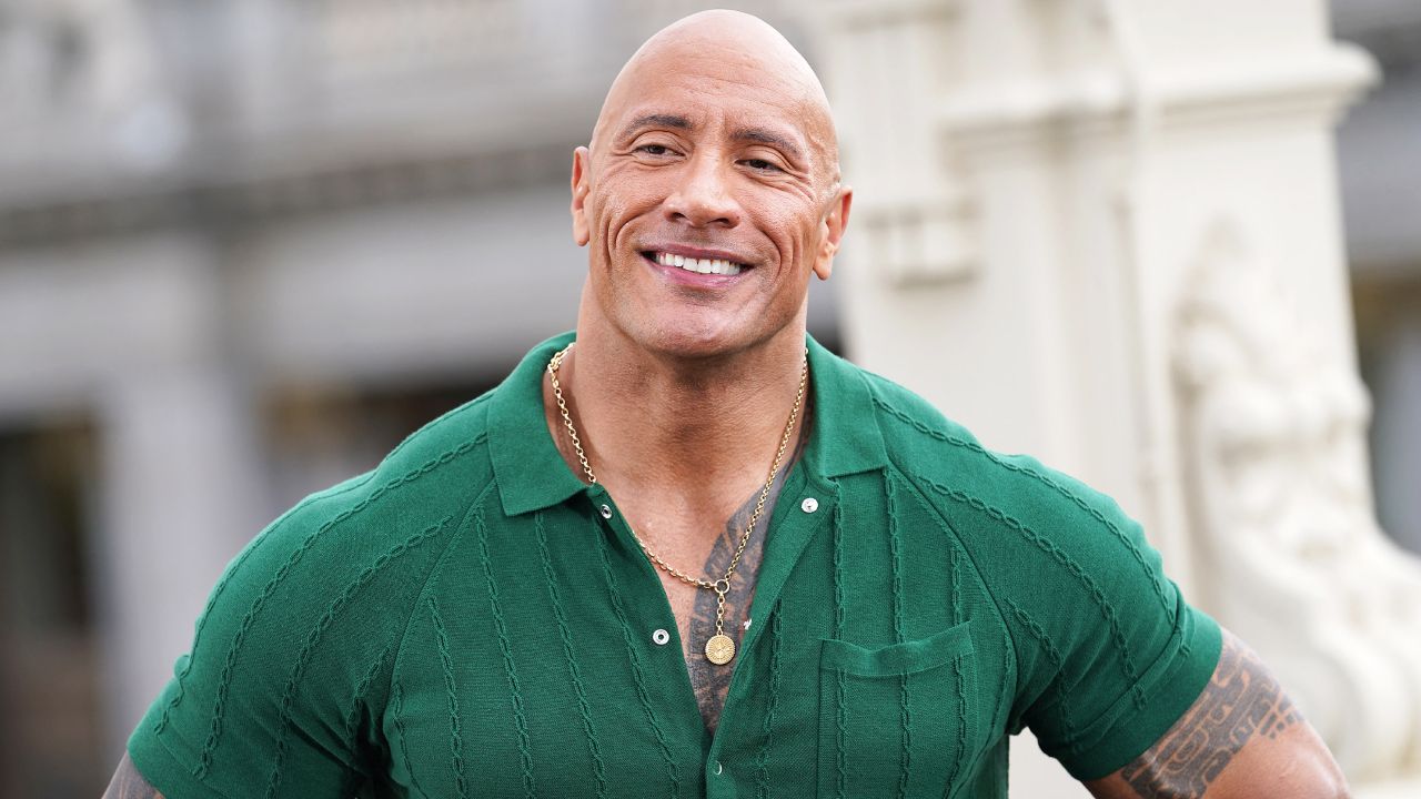 Grève à Hollywood : Dwayne Johnson fait un (très) gros chèque pour soutenir le mouvement