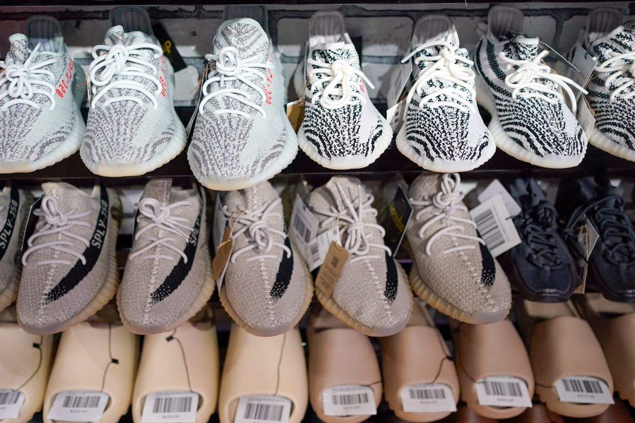 Unsold Yeezys rack up orders as Adidas pivots from $2 billion a year partnership