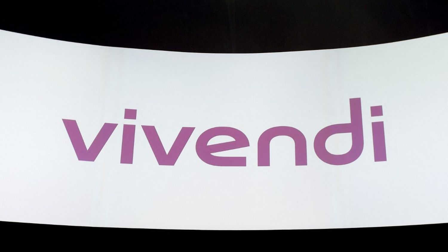 Rachat de Lagardère par Vivendi : la Commission européenne enquête sur une "éventuelle prise de contrôle anticipée"