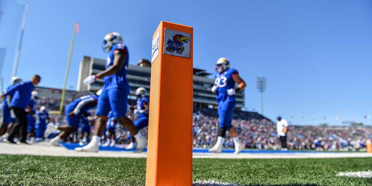 Jayhawks football player from Prairie Village booked on terror, threat charges