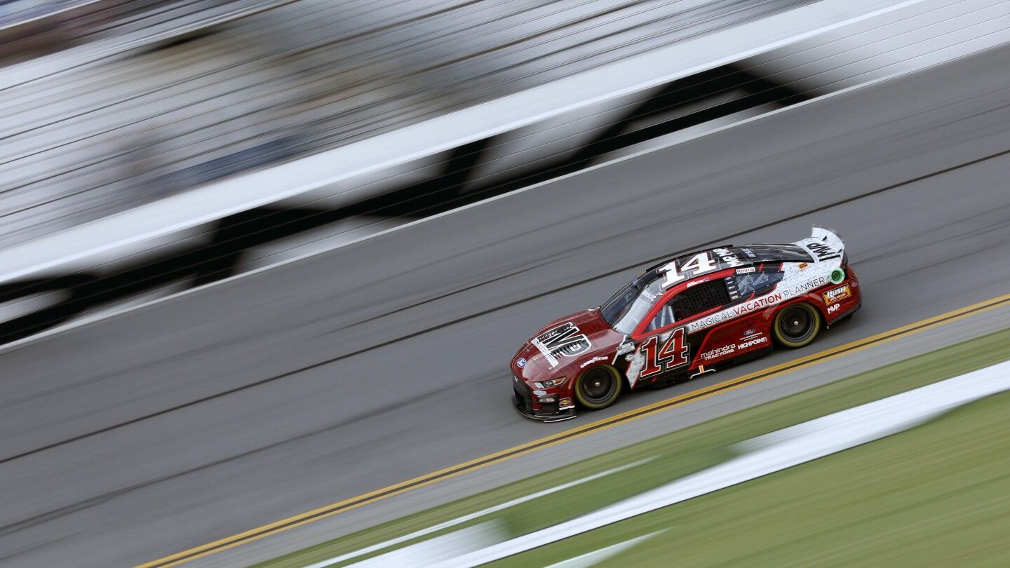 Daytona International Speedway Cup starting lineup