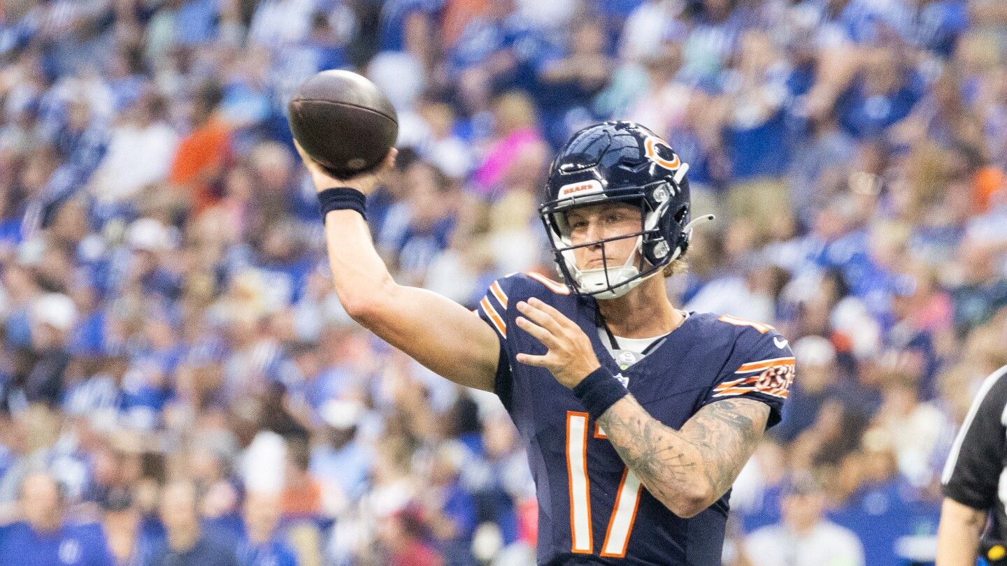 Bears don't say who No. 2 QB will be on Saturday