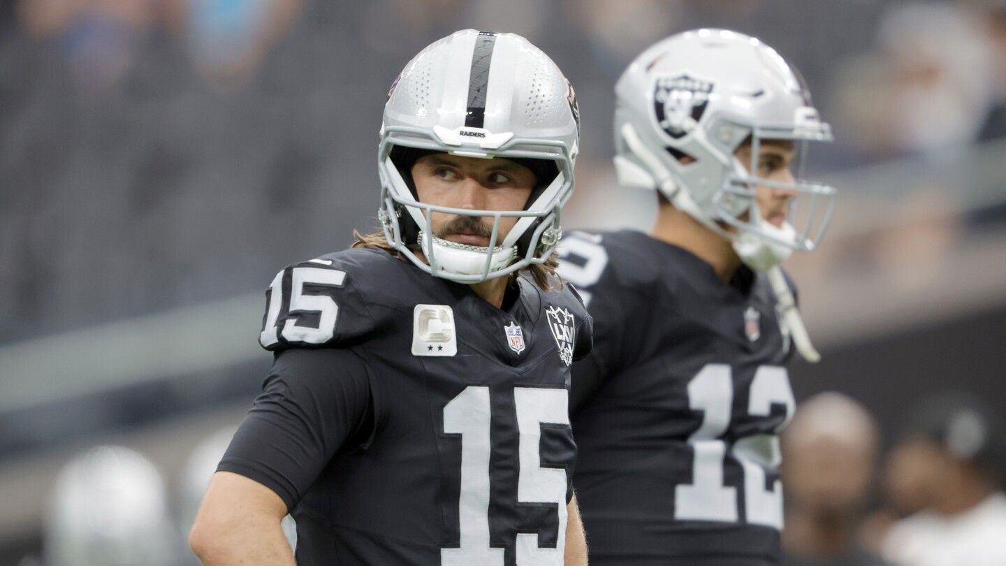 Antonio Pierce: Gardner Minshew is the Raiders' QB, there is no issue