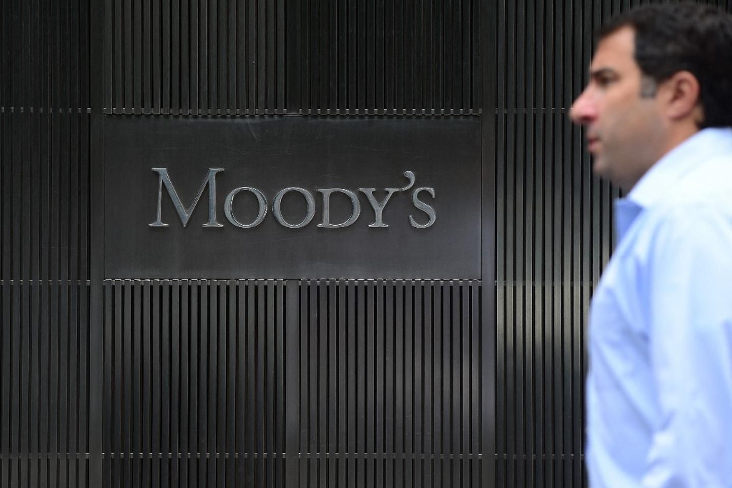 Moody’s lance à son tour un avertissement à la France sur son déficit public