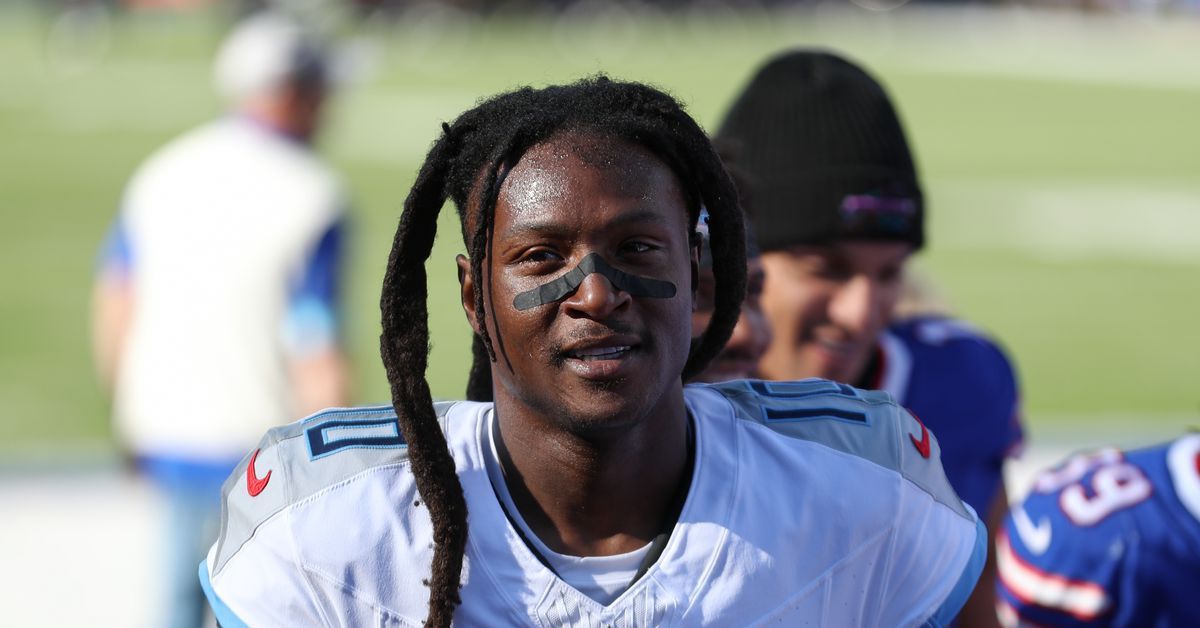 Chiefs say DeAndre Hopkins is likely to play vs. Raiders