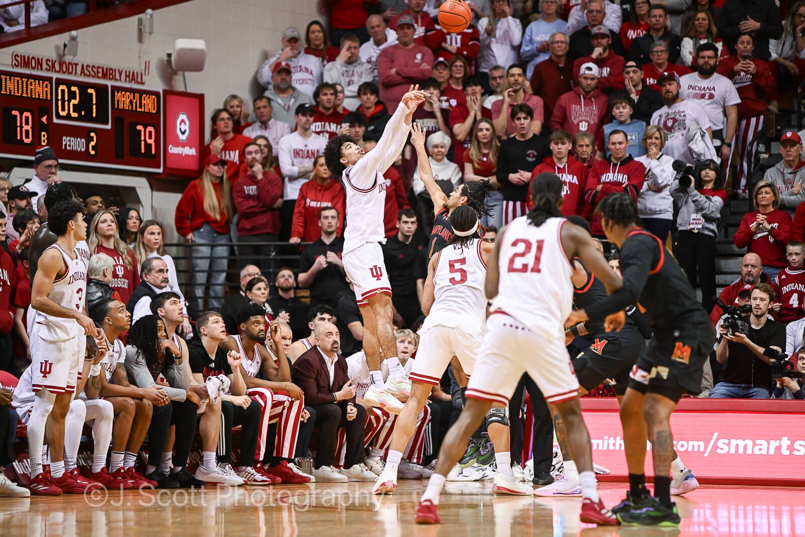 Indiana’s late game execution fails in 79-78 loss to Maryland