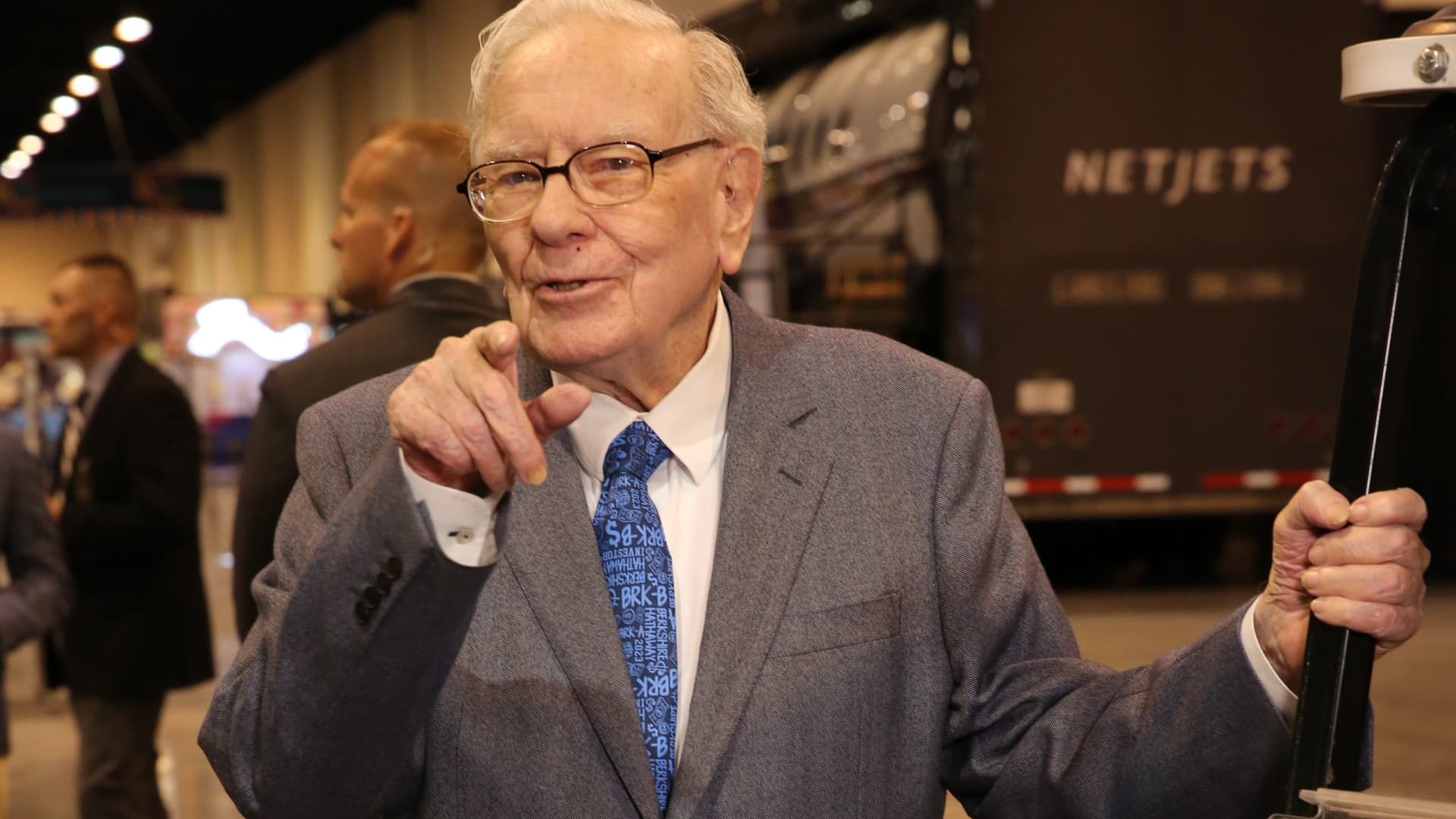 Warren Buffett investing tips from 2024 shareholder letter