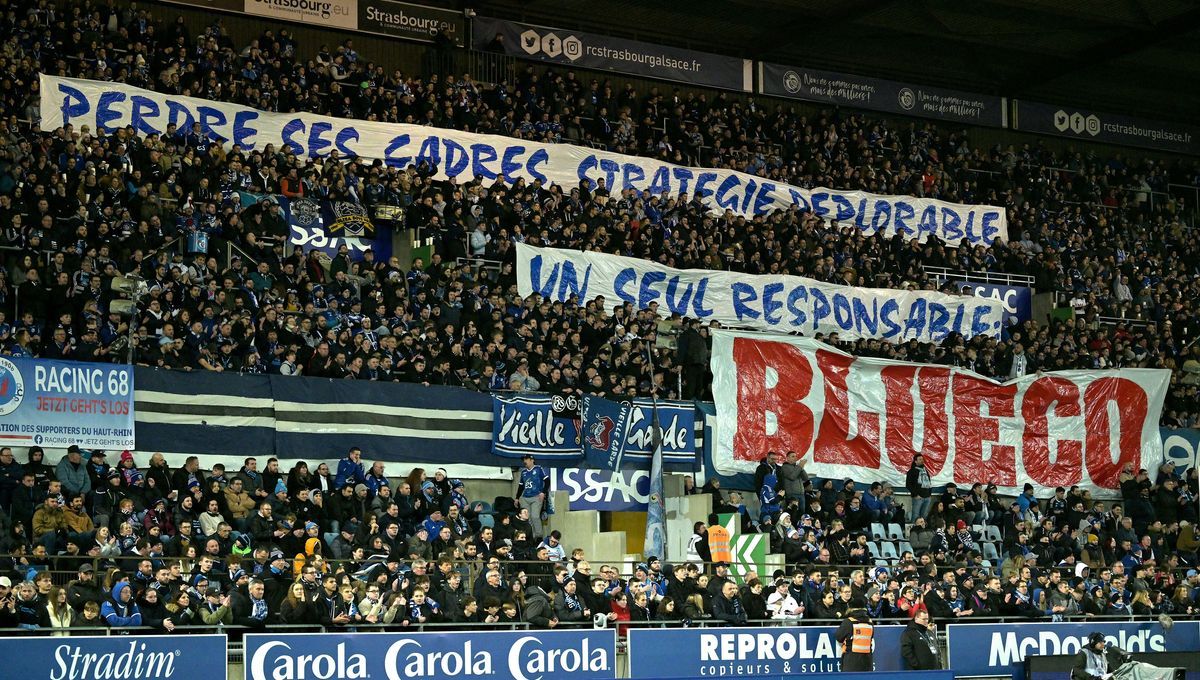 Supporters en colère, "joueurs affectés", le contexte est pesant pour le Racing avant son match à Lyon