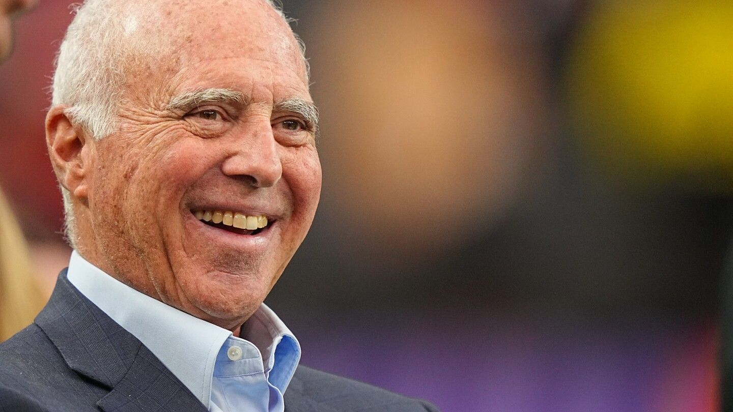 Jeffrey Lurie explains reasons for keeping Nick Sirianni