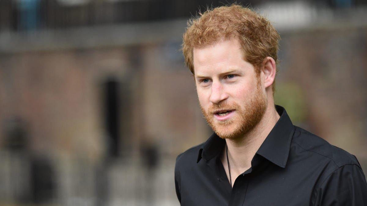 Prince Harry Says William Got a 'Very Large' Settlement in Phone Hacking Case