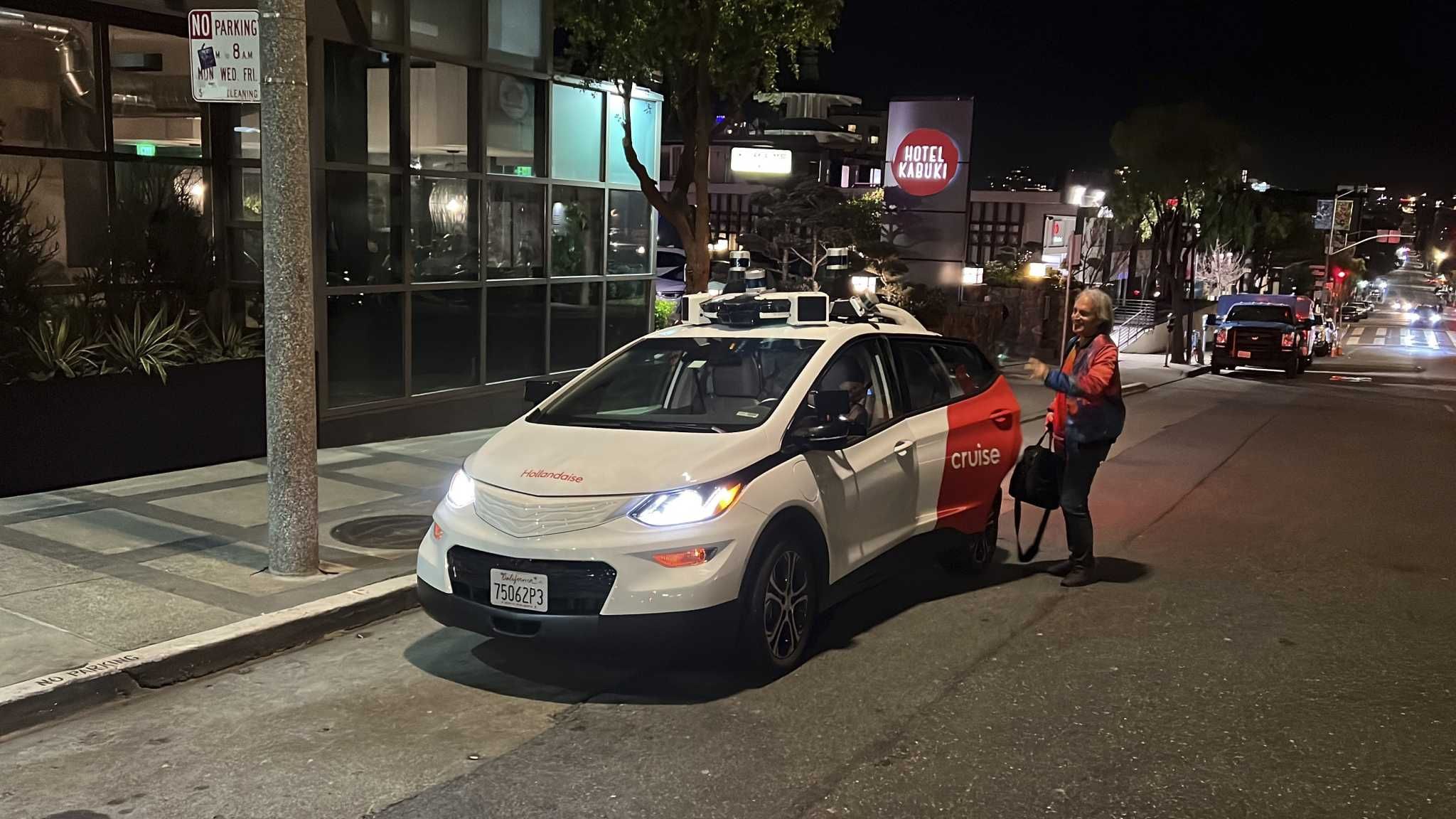 Cruise now offers 24-hour robotaxi service in S.F.