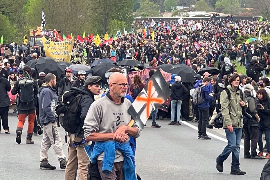 Autoroute A69 : des chercheurs de l'aménagement du territoire remettent en question l'argument du désenclavement de Castres