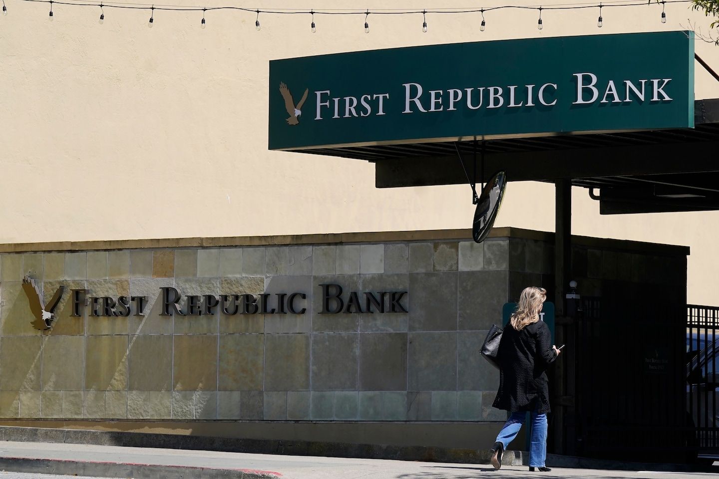 Shares of First Republic sink, as banking industry woes flare anew