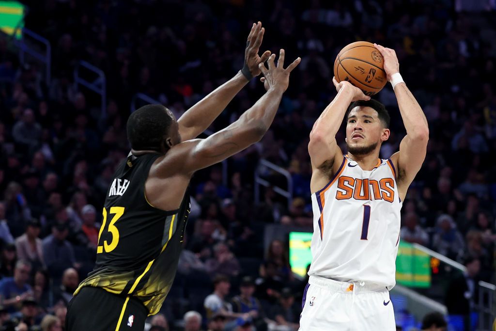 Suns' Booker thinks he'll face Lakers, not Warriors, in West finals