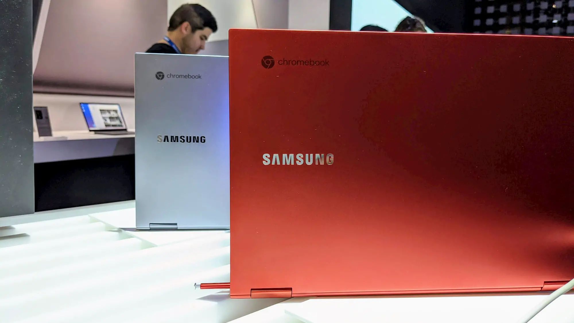 The time has come for Samsung to redeem the Galaxy Chromebook