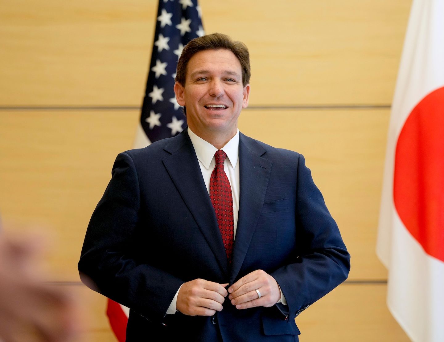 DeSantis says Ukraine cease-fire ‘in everybody’s interest’