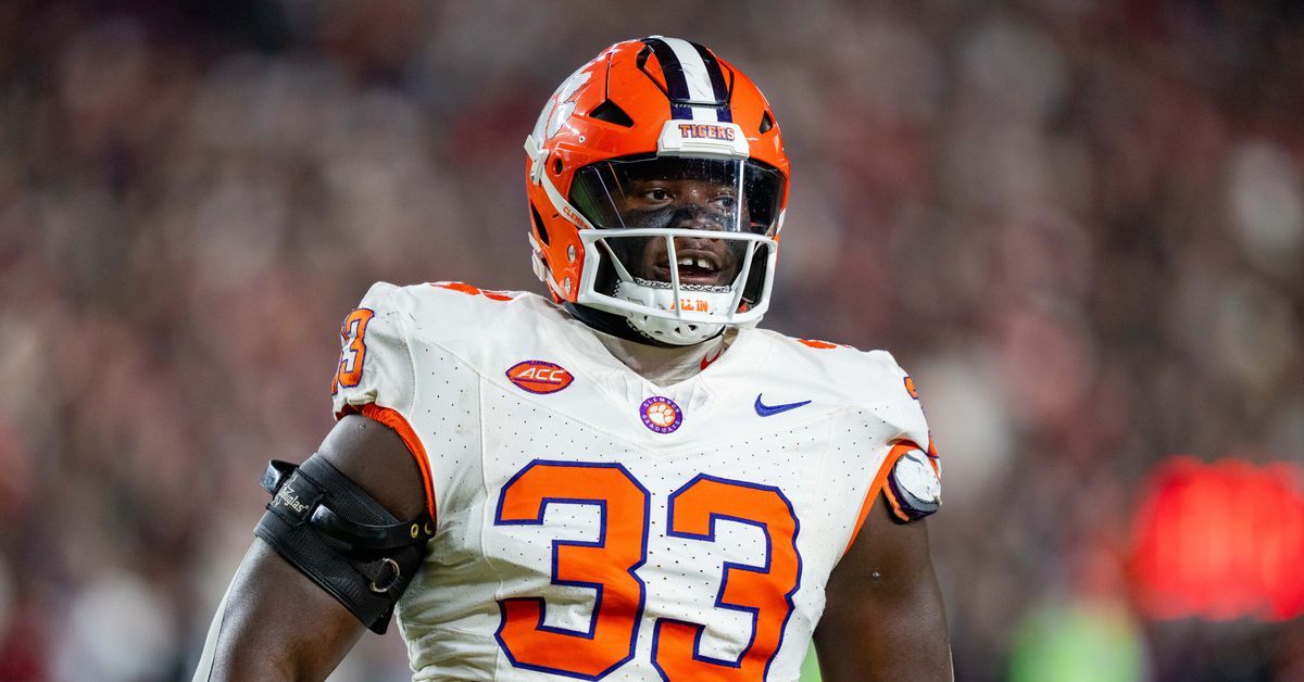 Falcons trade up, pick Clemson DT Ruke Orhorhoro in 2nd round