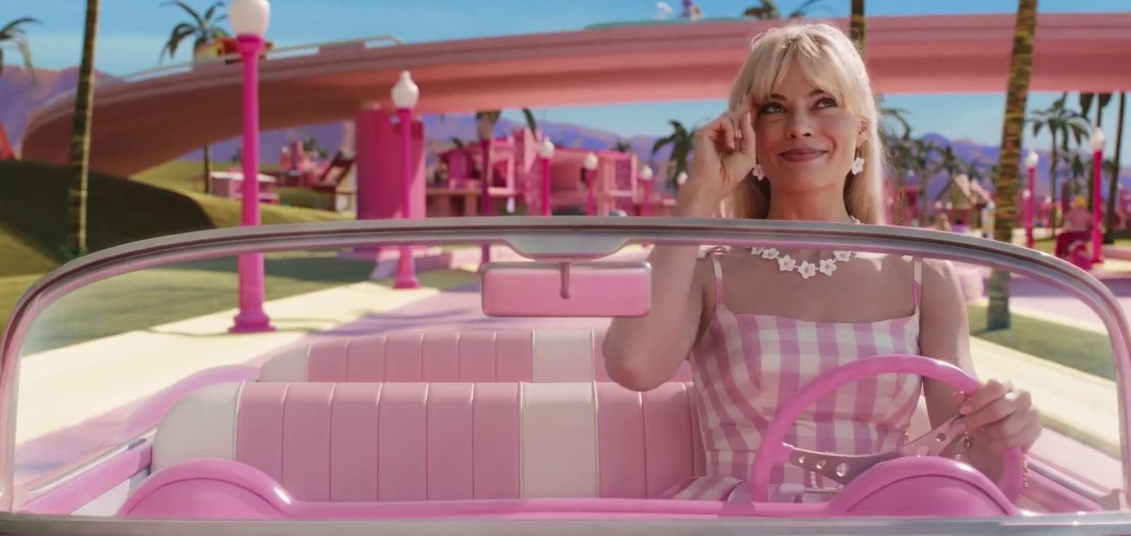 Barbie : une bande-annonce trippante avec Margot Robbie